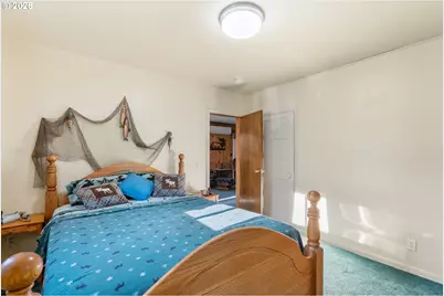 123 1st St, Klickitat, WA 98628 - Photo 17