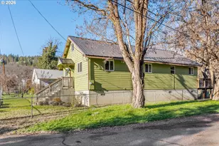 123 1st St, Klickitat, WA 98628 - Photo 3