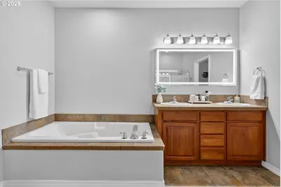 15940 SW Snowy Owl Ln, Beaverton, OR 97007 - Photo 29