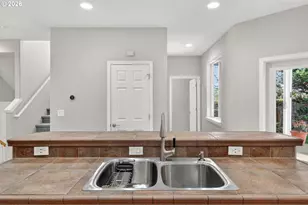 15940 SW Snowy Owl Ln, Beaverton, OR 97007 - Photo 17