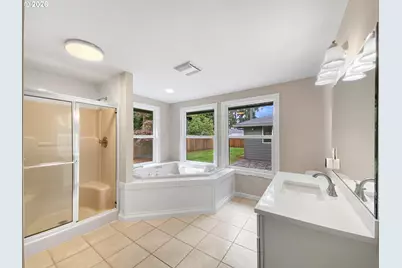 6286 Harrington Ave, Lake Oswego, OR 97035 - Photo 13