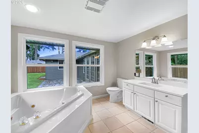 6286 SW Harrington Ave, Lake Oswego, OR 97035 - Photo 15