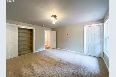 6286 Harrington Ave, Lake Oswego, OR 97035 - Photo 11