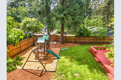 6286 Harrington Ave, Lake Oswego, OR 97035 - Photo 27