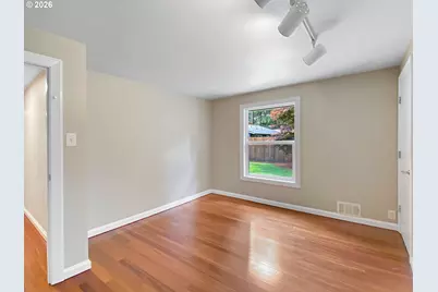 6286 Harrington Ave, Lake Oswego, OR 97035 - Photo 21