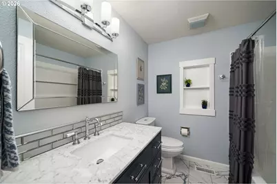 708 NE 238th Pl, Wood Village, OR 97060 - Photo 19