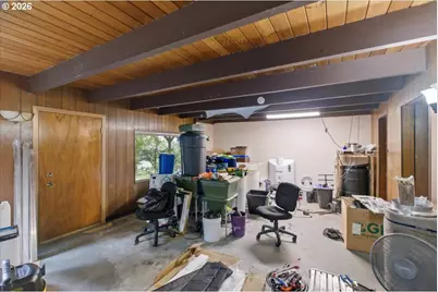 7339 S Corbett Ave, Portland, OR 97219 - Photo 31