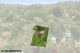 7339 S Corbett Ave, Portland, OR 97219 - Photo 5