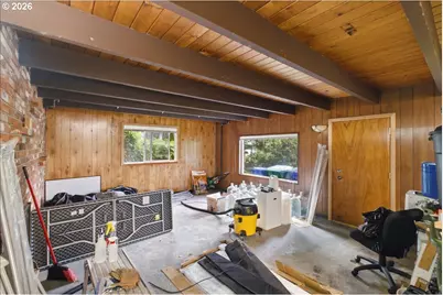 7339 S Corbett Ave, Portland, OR 97219 - Photo 29