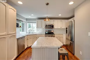 302 Pine St, Woodland, WA 98674 - Photo 7