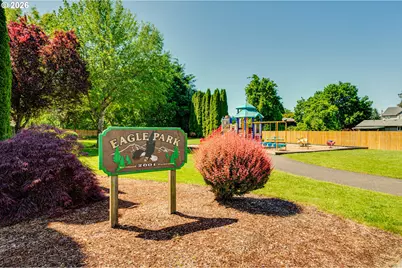 302 Pine St, Woodland, WA 98674 - Photo 33