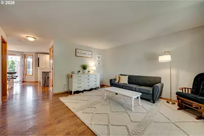 302 Pine St, Woodland, WA 98674 - Photo 3