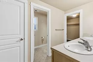 2527 Park View Dr, Eugene, OR 97408 - Photo 29