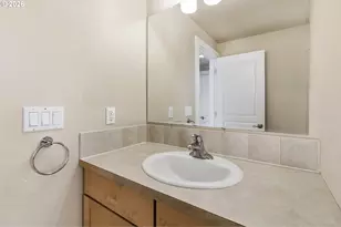 2527 Park View Dr, Eugene, OR 97408 - Photo 39