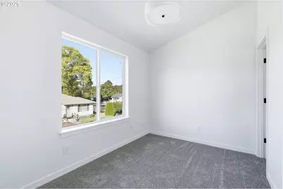 8716 SE Bybee Blvd, Portland, OR 97266 - Photo 17