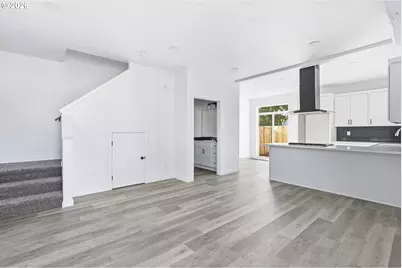 8716 SE Bybee Blvd, Portland, OR 97266 - Photo 5