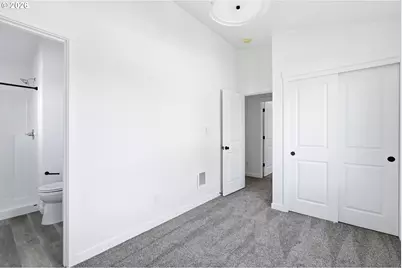 8716 SE Bybee Blvd, Portland, OR 97266 - Photo 19