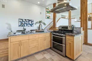 8 Garibaldi St, Lake Oswego, OR 97035 - Photo 17