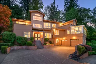 8 Garibaldi St, Lake Oswego, OR 97035 - Photo 1