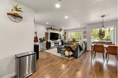 7512 NE 34th Ave #C9, Vancouver, WA 98665 - Photo 11