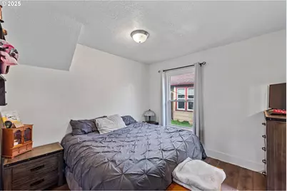 2650 Sheridan Ave, North Bend, OR 97459 - Photo 13