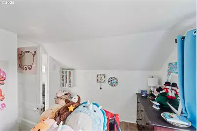 2650 Sheridan Ave, North Bend, OR 97459 - Photo 27