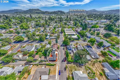823 4th St, Springfield, OR 97477 - Photo 29