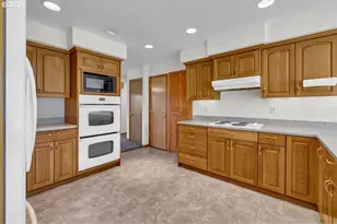 25905 Bixby Rd, Beaver, OR 97108 - Photo 13