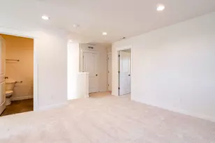 795 Magnolia Ave, Woodburn, OR 97071 - Photo 21