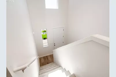 795 Magnolia Ave, Woodburn, OR 97071 - Photo 15