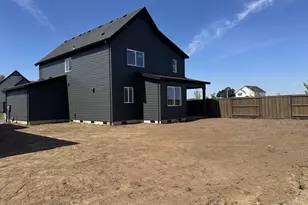 795 Magnolia Ave, Woodburn, OR 97071 - Photo 23