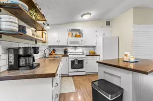 215 S Washington St, Weston, OR 97886 - Photo 11