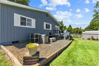 215 S Washington St, Weston, OR 97886 - Photo 35