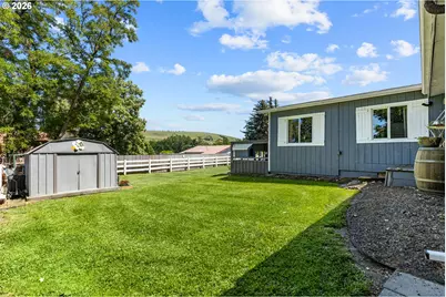 215 S Washington St, Weston, OR 97886 - Photo 31