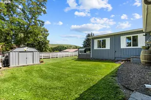 215 S Washington St, Weston, OR 97886 - Photo 31