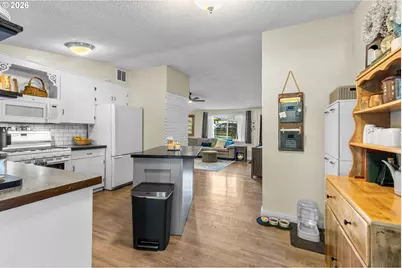 215 S Washington St, Weston, OR 97886 - Photo 13
