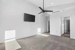 133 Cedar Falls Dr, Kelso, WA 98626 - Photo 33