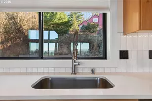 133 Cedar Falls Dr, Kelso, WA 98626 - Photo 15