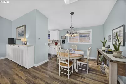 976 Nopal St, Florence, OR 97439 - Photo 13