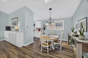 976 Nopal St, Florence, OR 97439 - Photo 13