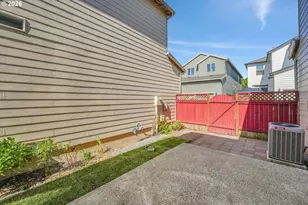 3730 SE Oakleaf St, Hillsboro, OR 97123 - Photo 41
