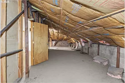 890 N Main St, Independence, OR 97351 - Photo 43