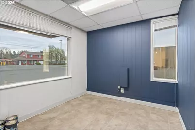 890 N Main St, Independence, OR 97351 - Photo 15