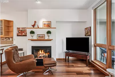 1030 NW Johnson St #224, Portland, OR 97209 - Photo 5