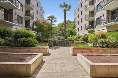 1030 NW Johnson St #224, Portland, OR 97209 - Photo 33