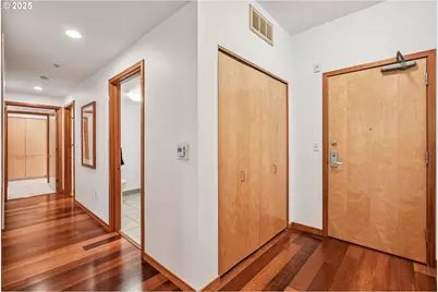 1030 NW Johnson St #224, Portland, OR 97209 - Photo 23