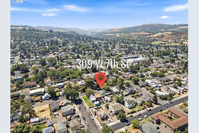 309 W 7th St, The Dalles, OR 97058 - Photo 39