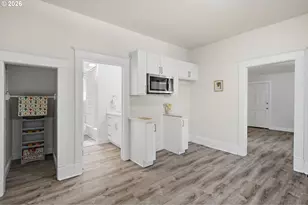 309 W 7th St, The Dalles, OR 97058 - Photo 13