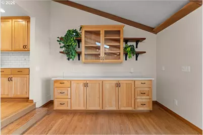 2030 SE 100th Ave, Portland, OR 97216 - Photo 7