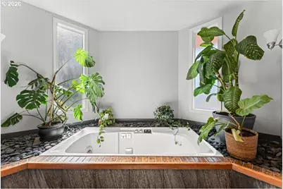2030 SE 100th Ave, Portland, OR 97216 - Photo 21